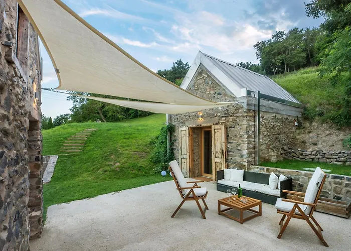 Kohaz A Hegyen Ferienhaus